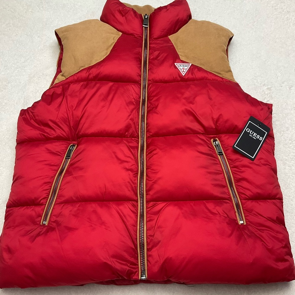 NWT GUESS Chili Pepper Red Tan Suede Block Thick Zip Up Puffer Vest Mens Medium